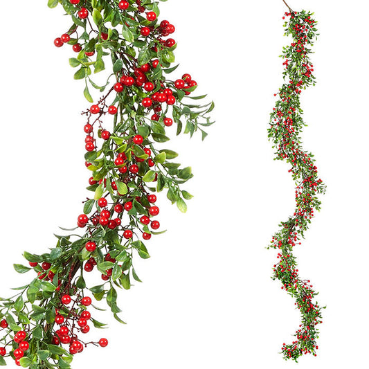 72" Natural Boxwood And Berry Garland