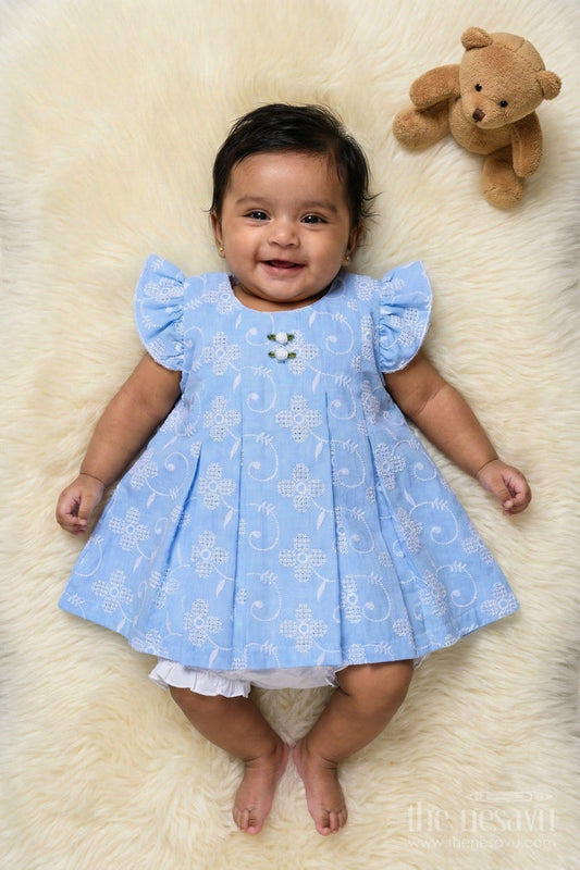 The Nesavu Baby Cotton Frocks Baby Girl Cotton Frock with Embroidery and Bloomers for Everyday Comfort Nesavu Nesavu baby girl cotton frock with thread embroidery and bloomers for casual daily wear