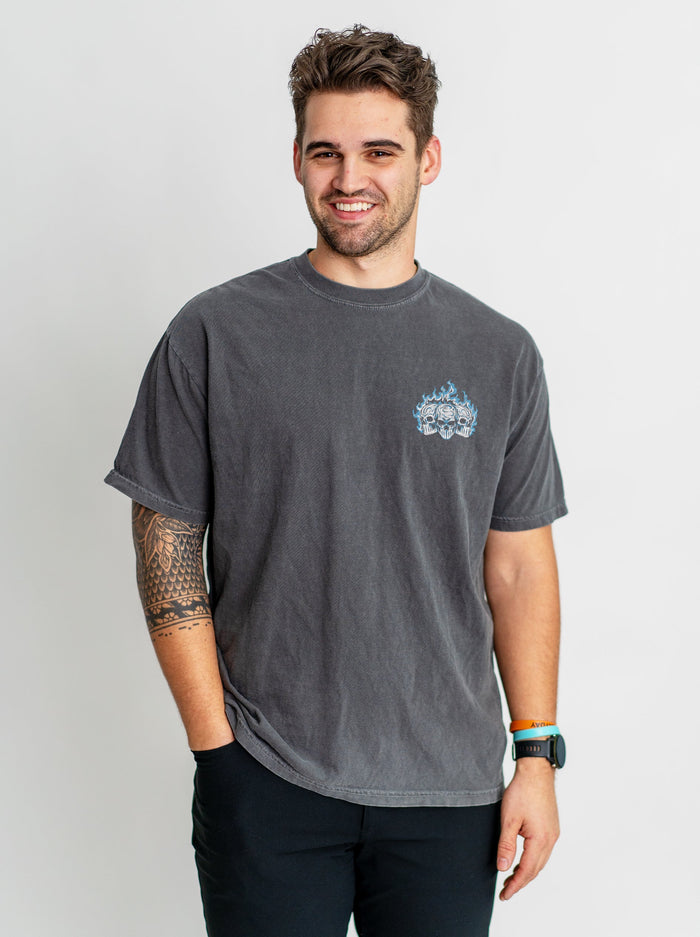 CAROLINA FOOTBALL v2 - "3 SKULL" PREMIUM T - SHIRT – T-Shirt – Dead Threads Apparel
