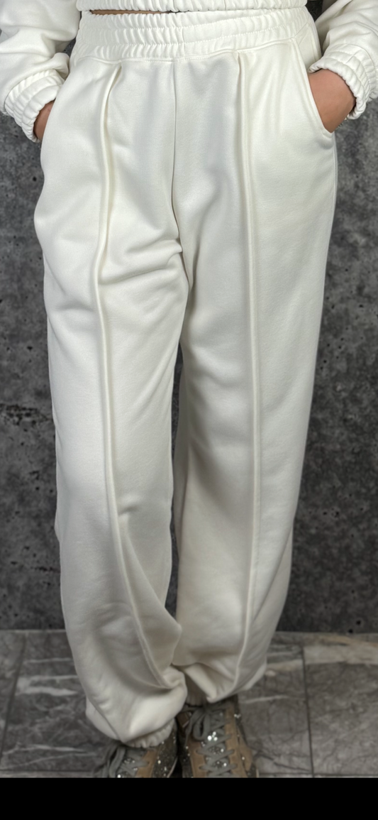 If So-Tween Exposed Seams Jogger