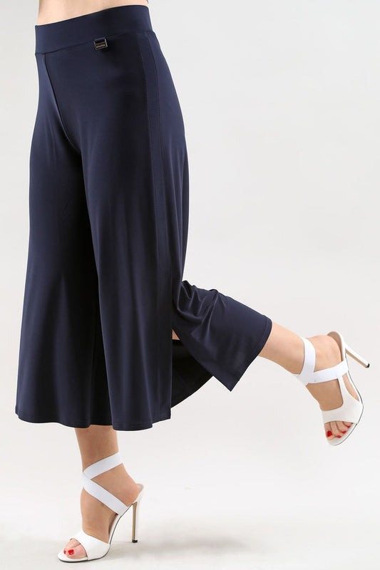 Pantalon capri Marine en Ity – Michael Tyler