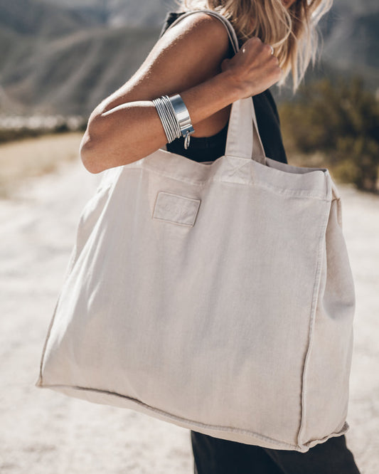 The Dark Long Tank Dress The Light Large Canvas Bag West Coast California Jacqueline - Product photo