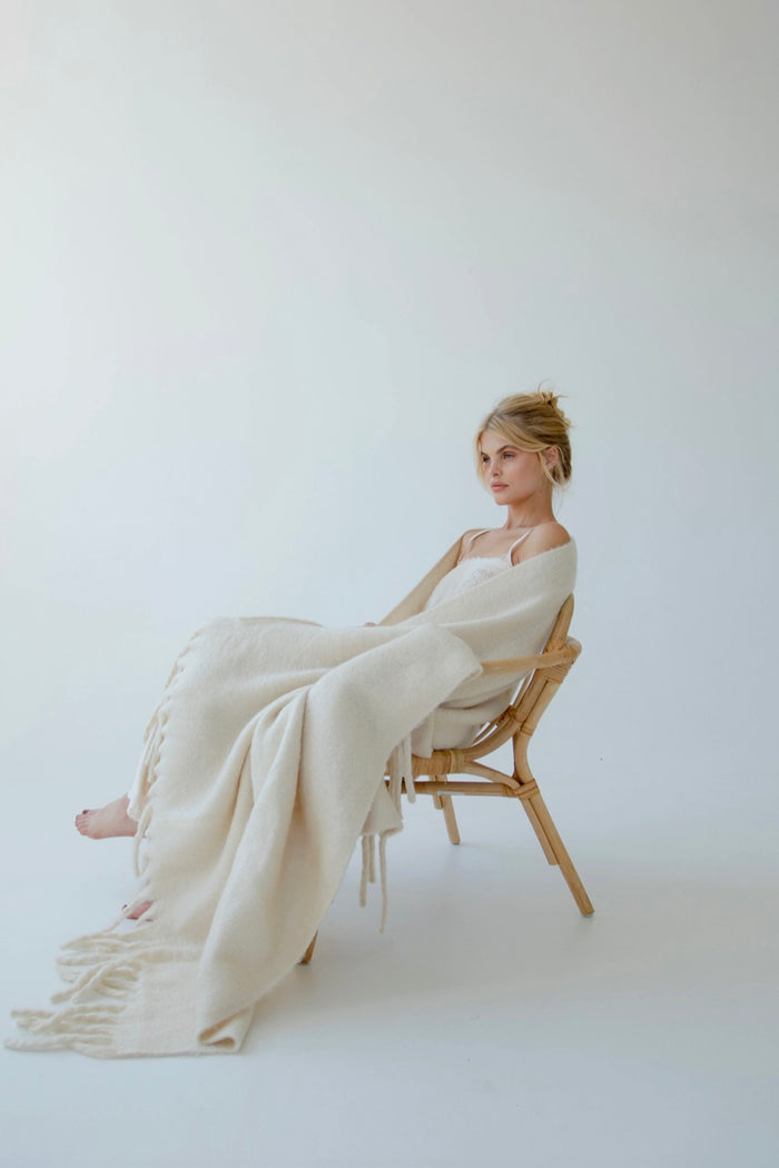 The Reykjavik Throw Pebble Beige