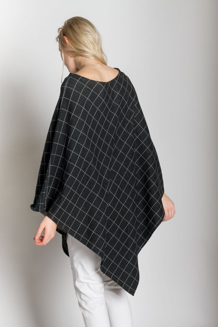 The Women's Wanderer Poncho