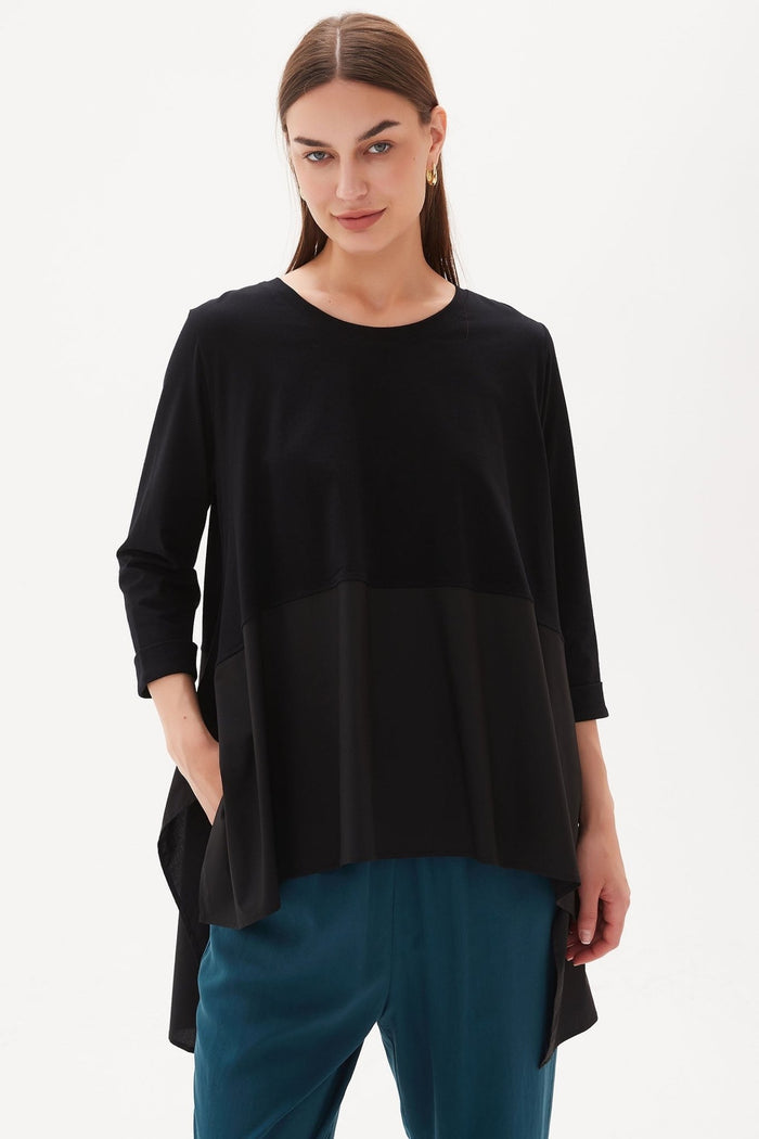 Tirelli 23A3108 Ava Black Relaxed Fit Round Neck Top - Dotique