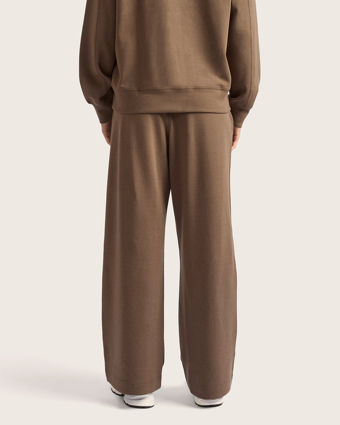 Women's Straight Leg Sweat Pants - Oyster